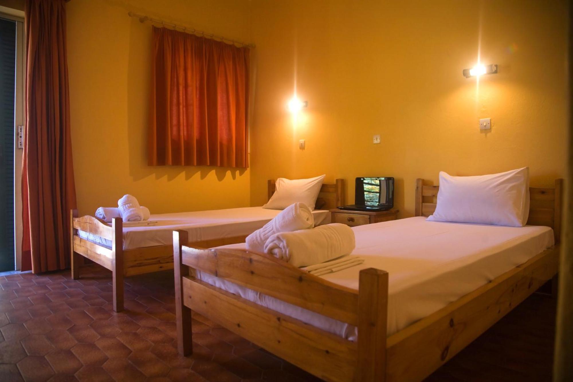 Evgenios Studios Kávos Zimmer foto